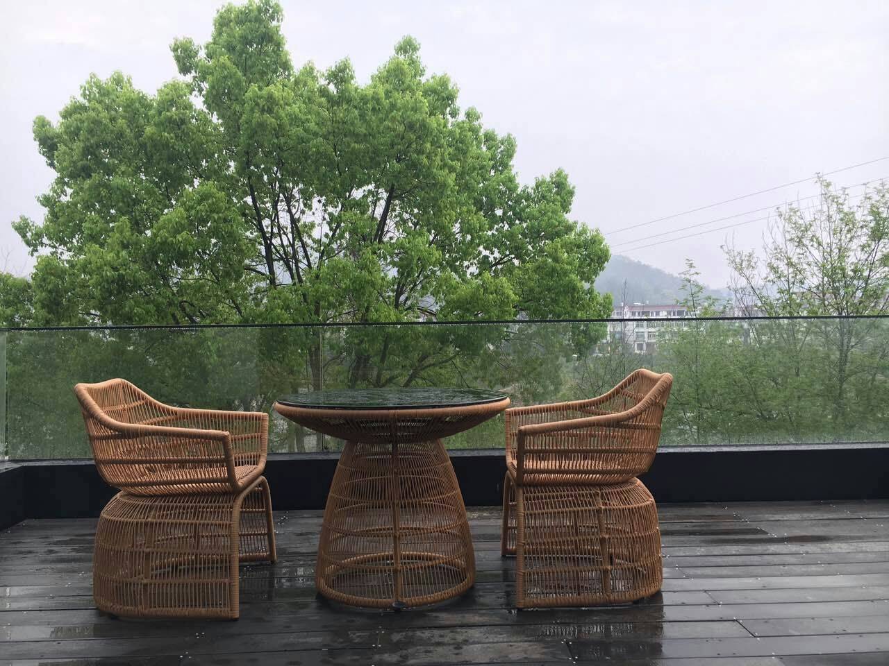 好看实用户外藤编家具感觉很舒适真是绝绝子_桌椅_藤椅_庭院