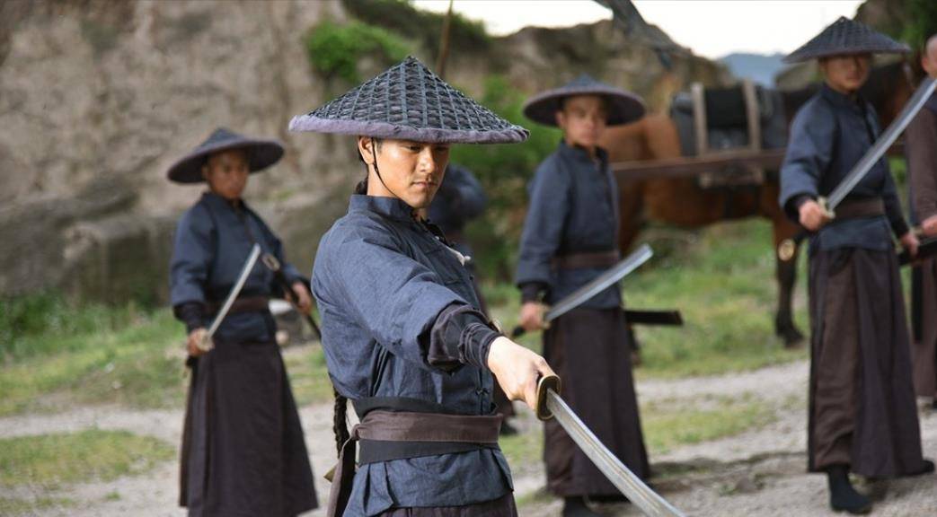 清末镖王李尧臣回忆:走镖要靠贼赏饭,两次被劫,六个师兄弟战死_镖局