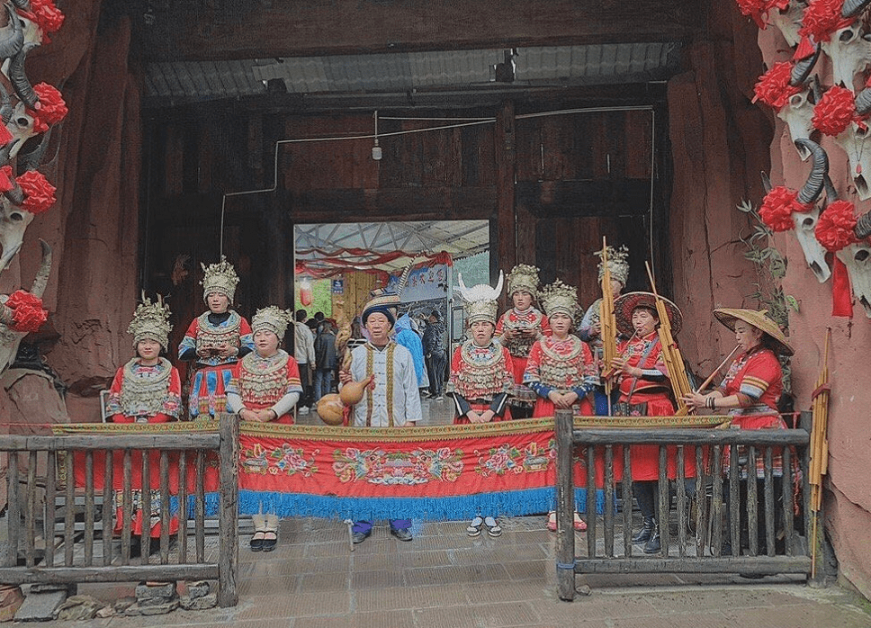 湘西深處的神秘樂園:夯吾苗寨_遊客_文化_苗鼓