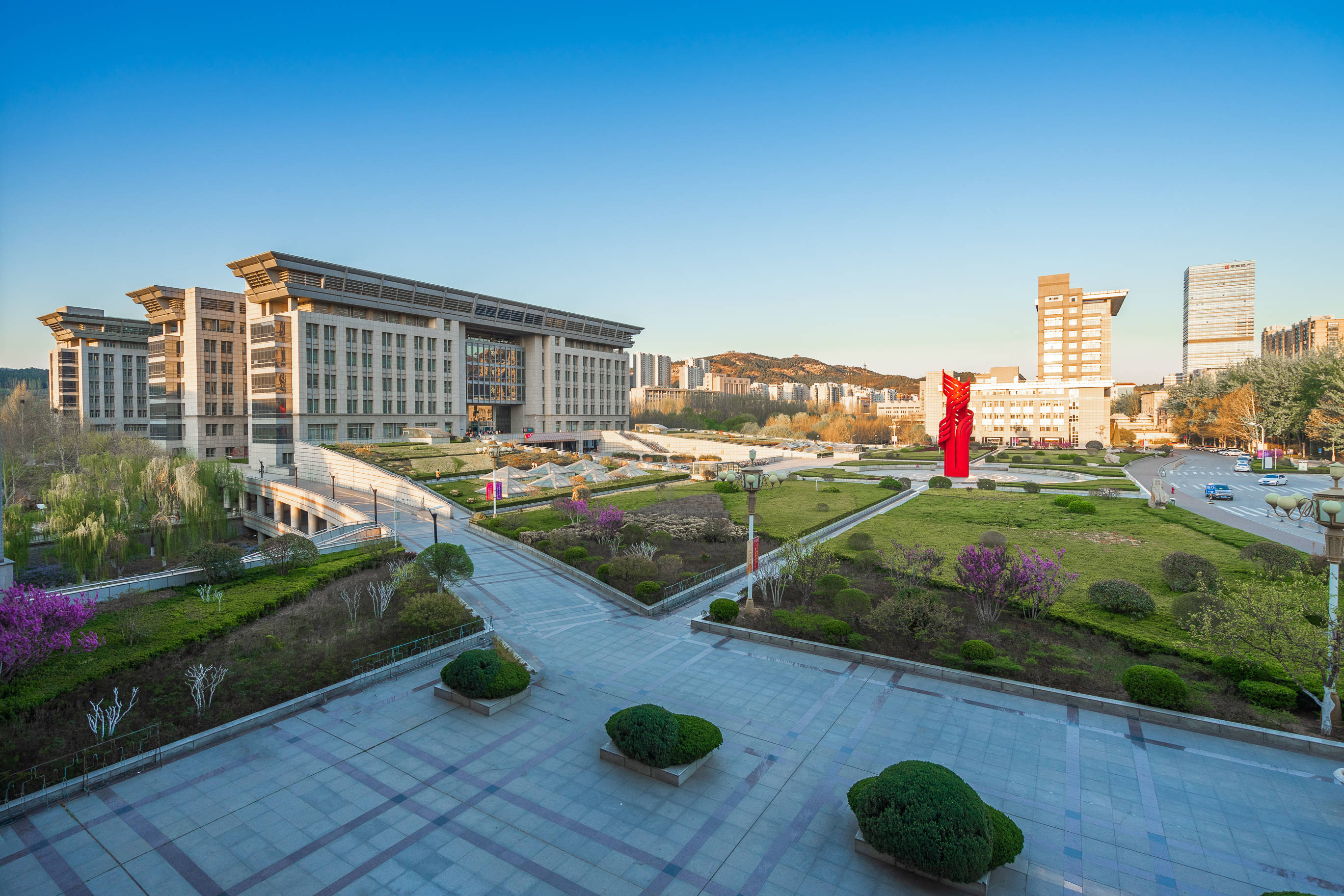 高考低分留学,报考济南大学国际本科!_项目_院校_同学