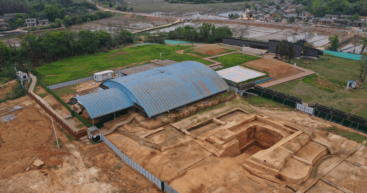 汉朝海昏侯墓出土一文物,颠覆人们2000多年的认知,史书也骗人?