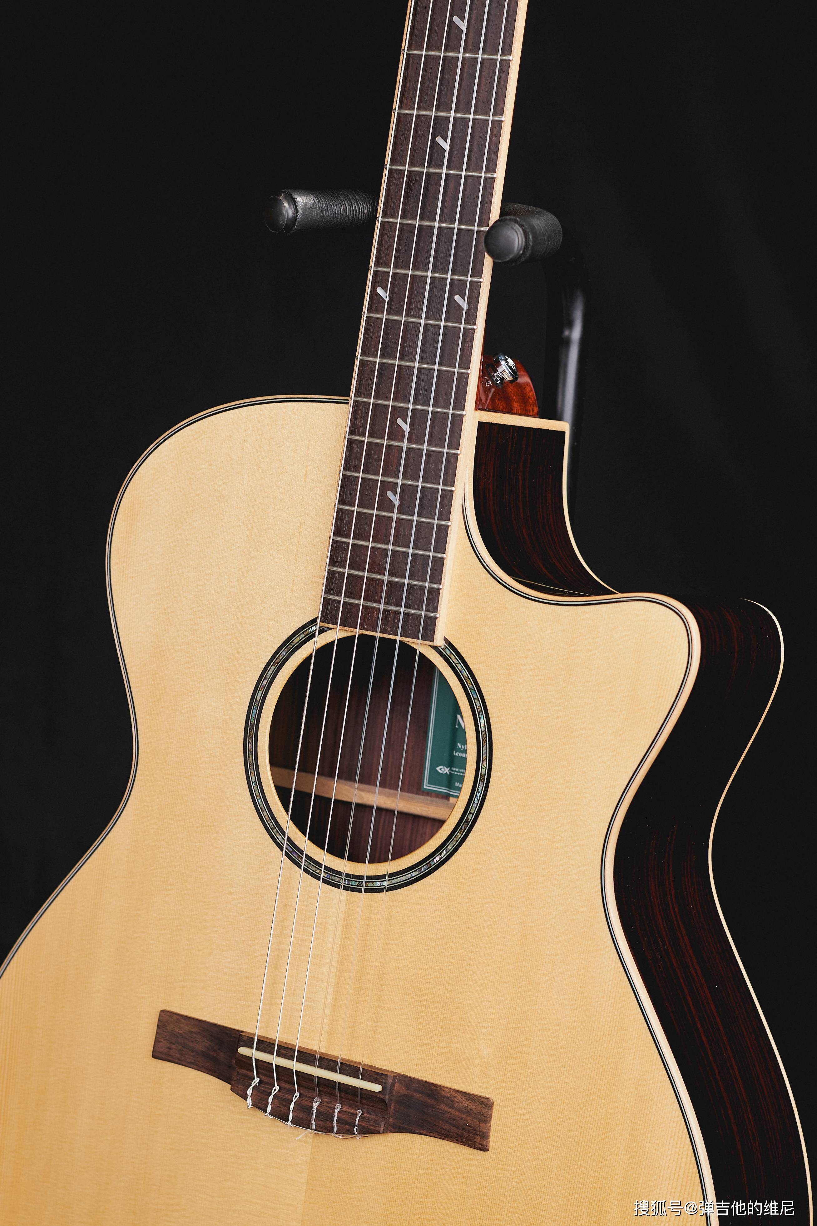 3000元左右性价比跨界民谣古典吉他推荐—veazen费森n1re系列【舞台