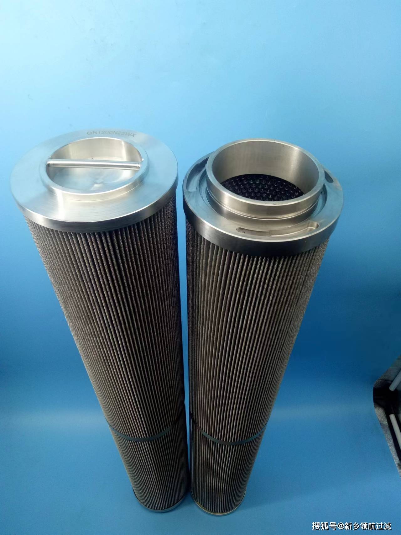 aw0150508.886t1201.aw005