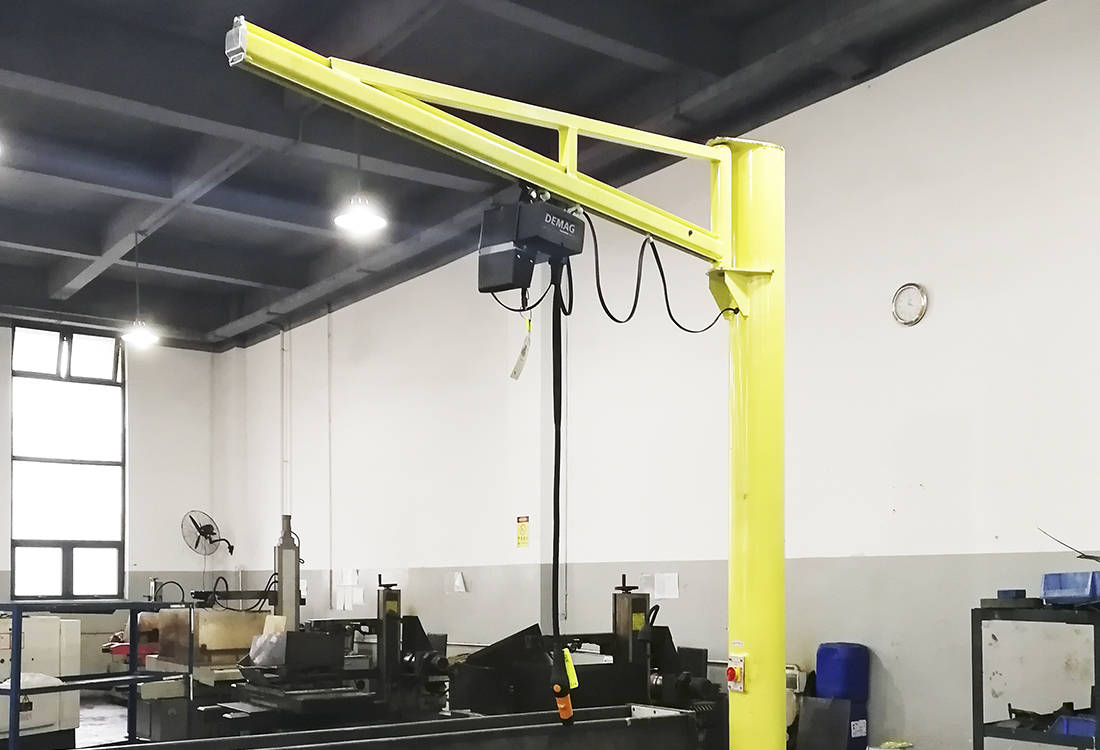 旋臂吊可以承载多重物体|德速起重机分享_操作_进行_工作