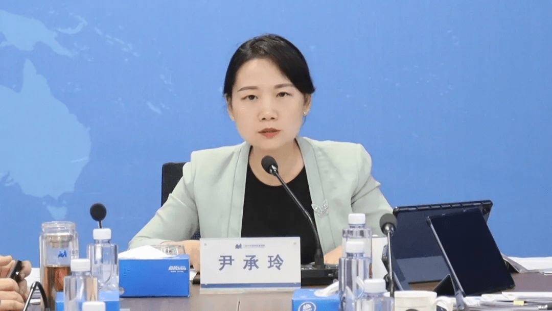 三亚中央商务区管理局召开2023年下半年党风廉政和清廉