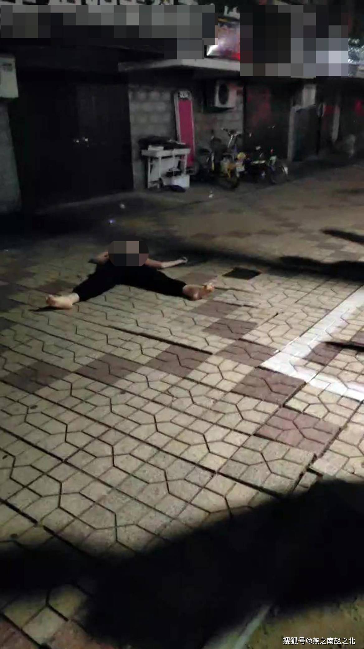 开学在即紫芳园小区一少年坠楼,家长教育孩子要讲究方式方法