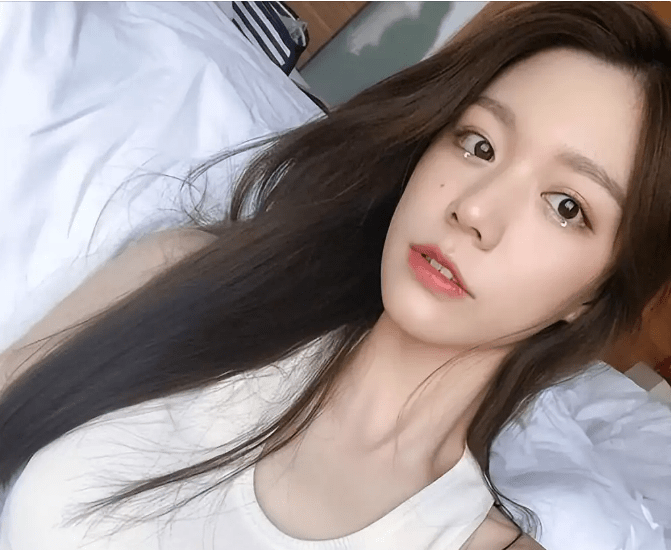 讨论:你觉得顶流男星和富二代女友是王一博和綦美合吗?