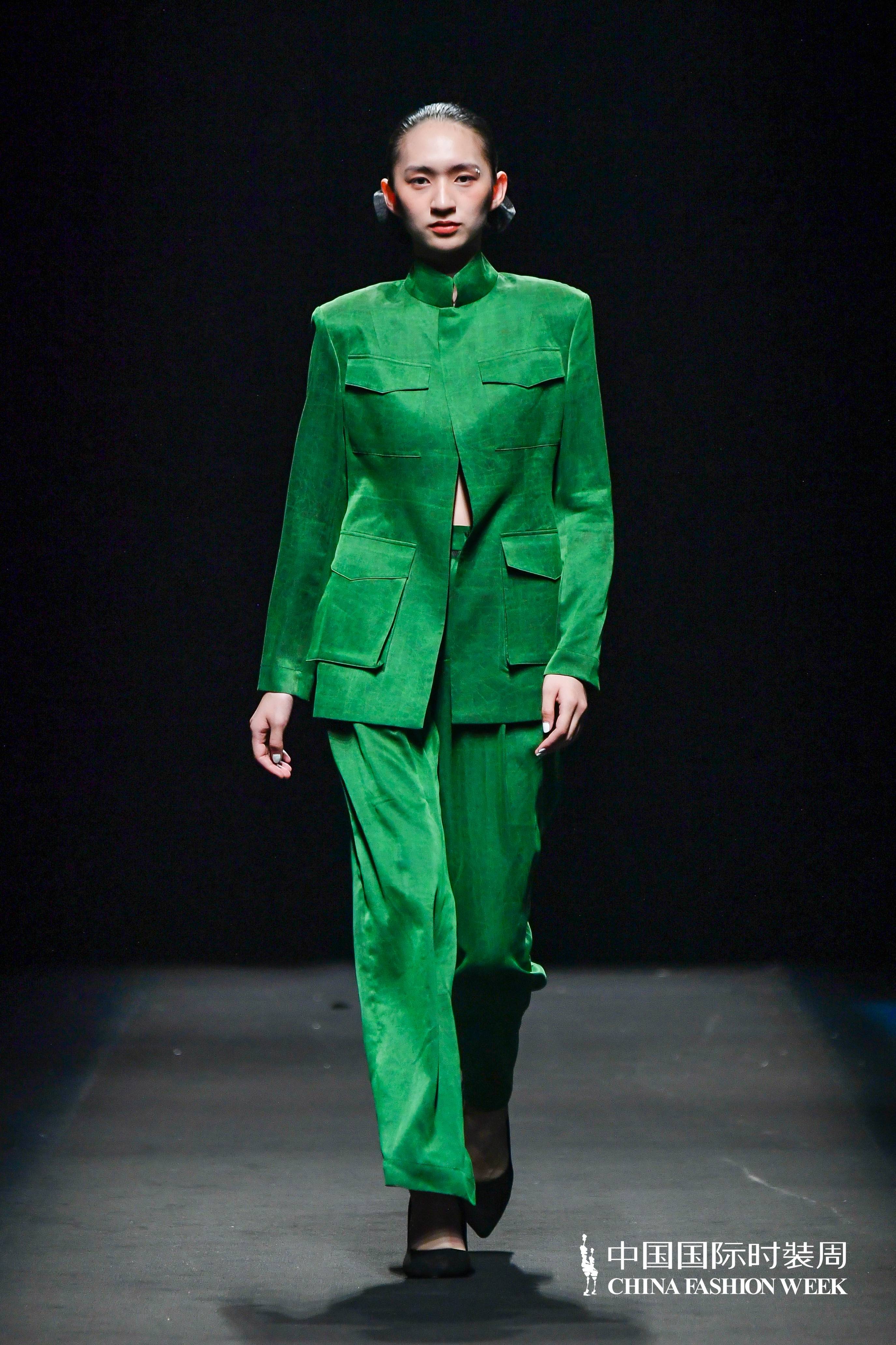 南沙榄核香云纱:为非遗注入新生命_中国_榄核镇_传统