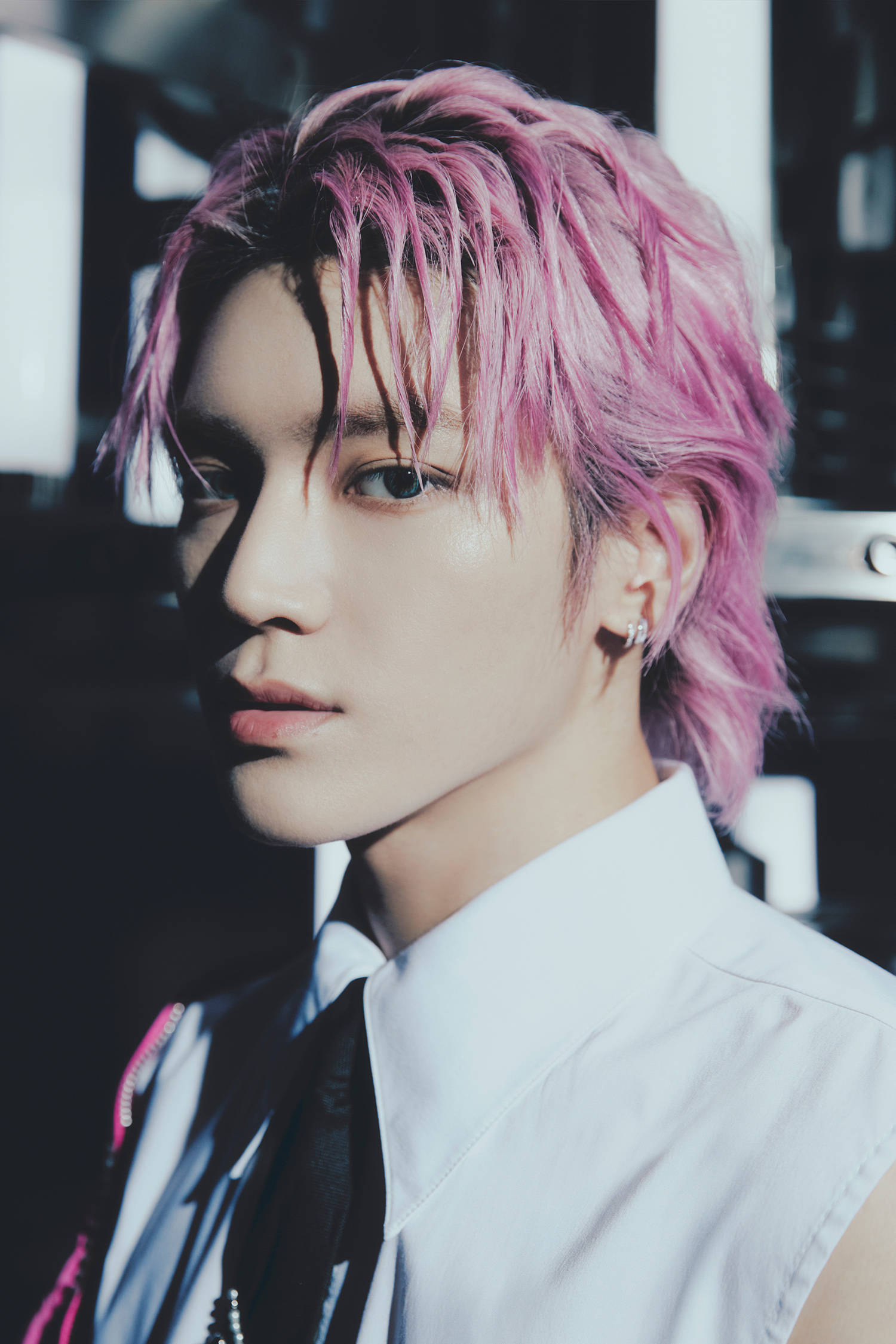 nct 127正规5辑泰容johnny廷佑预告照公开 出众的风格消化力吸引视线!