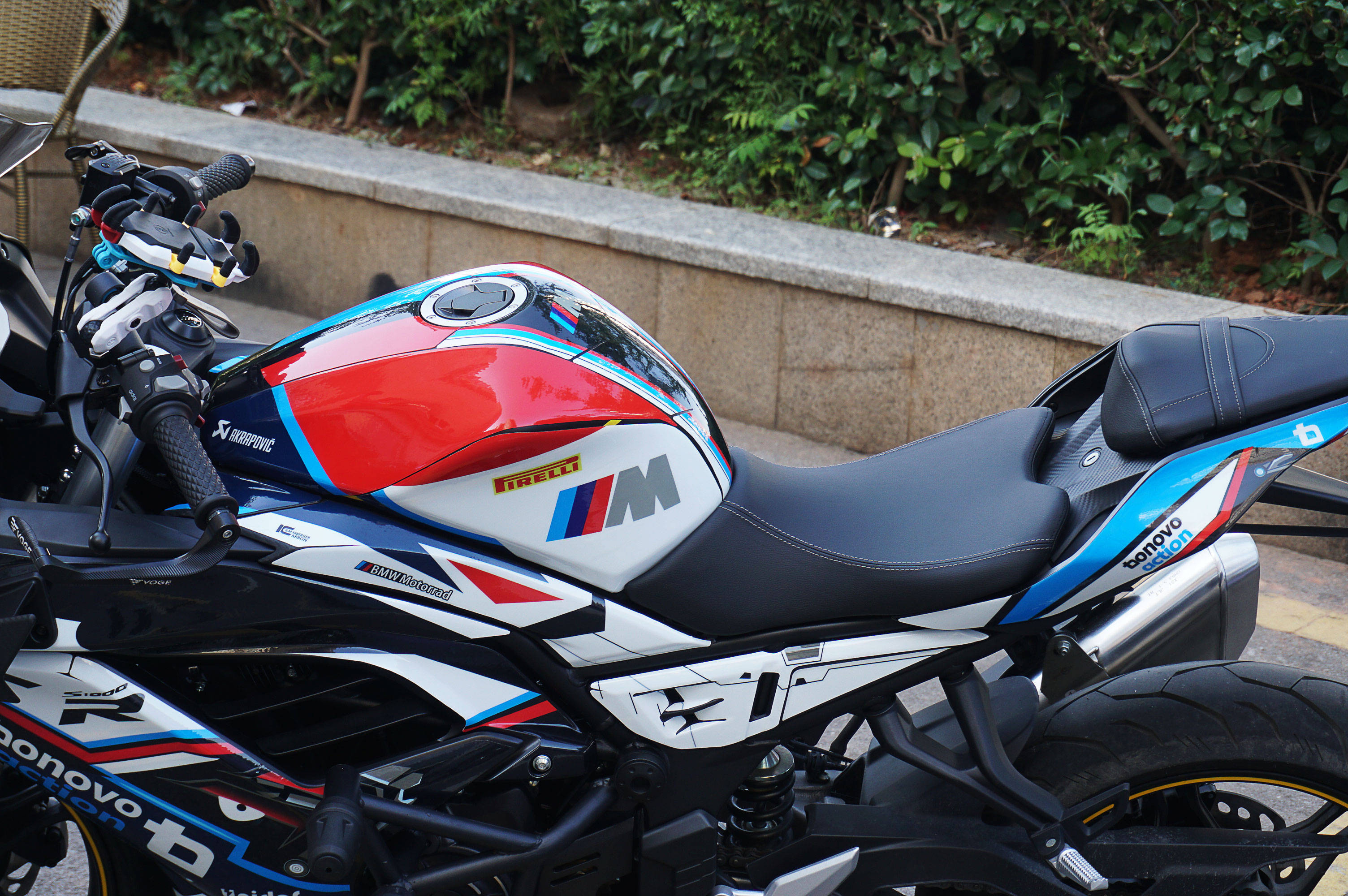 长沙汽车贴膜 长沙实体贴膜店 摩托车贴膜 机车 无极250rr 摩托车贴