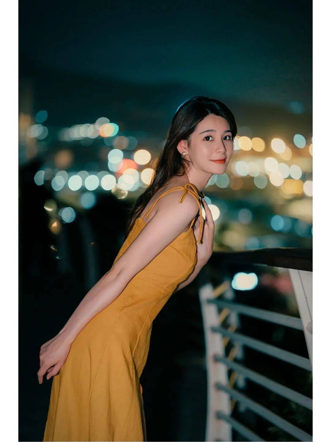 夜景裙子拍照姿势,实力推荐,拍出自然好看的梦幻照片_镜头_光线_背景