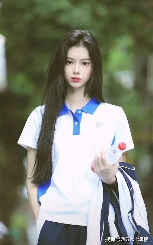 "第一眼就想娶回家 第二眼养不起" 人间尤物系列⑩何丹彤_郑燕姿_视频