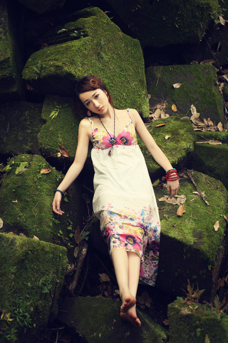 青春美少女队成员顾一凝获得国际电影节最佳女主角_内地_歌曲_女孩