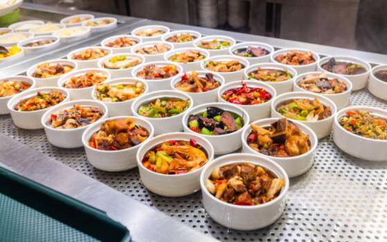 日本语言学校有食堂吗？