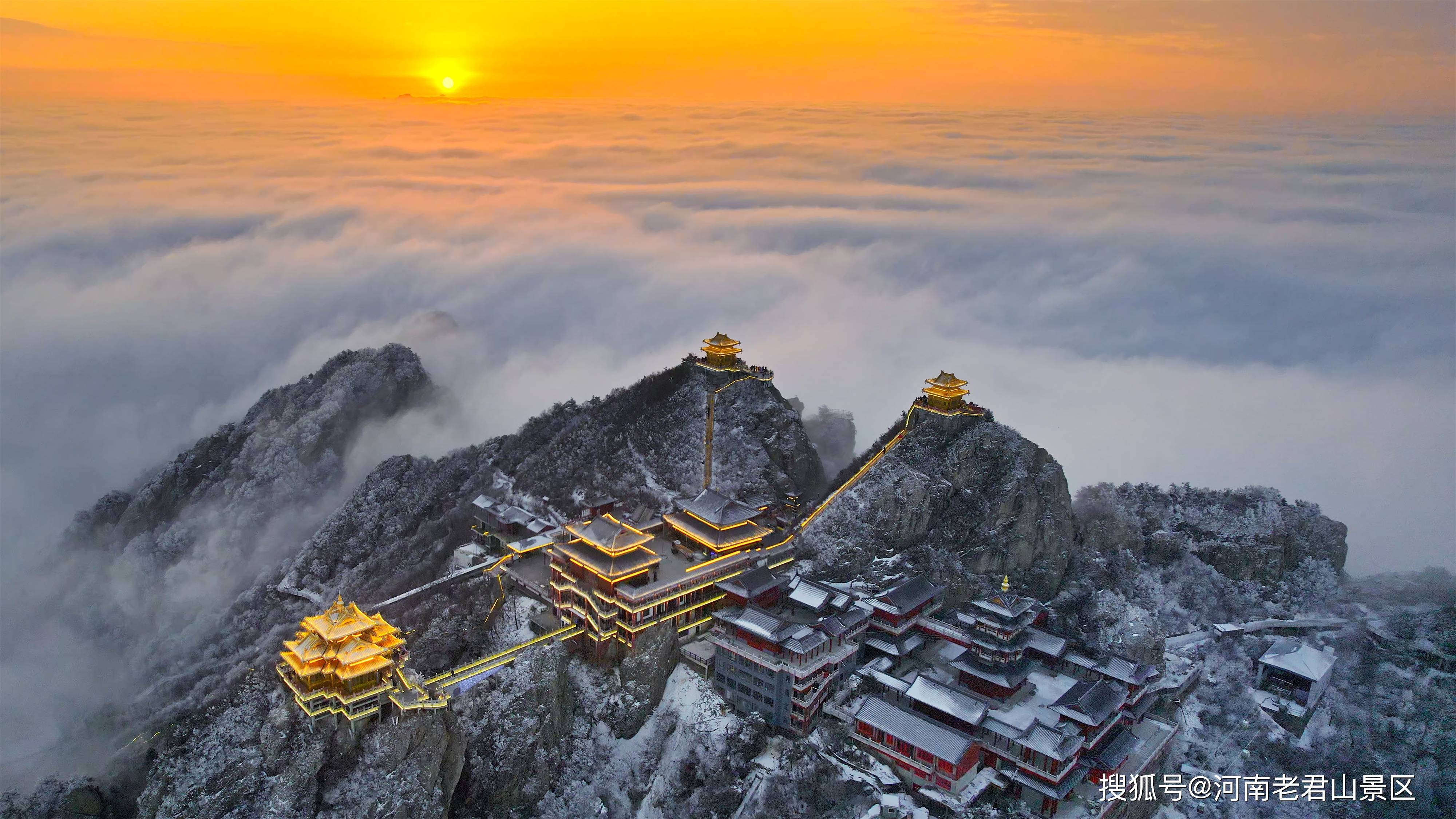 导游部王嘉仪老君山四季皆胜景, 唯有冬雪景更佳