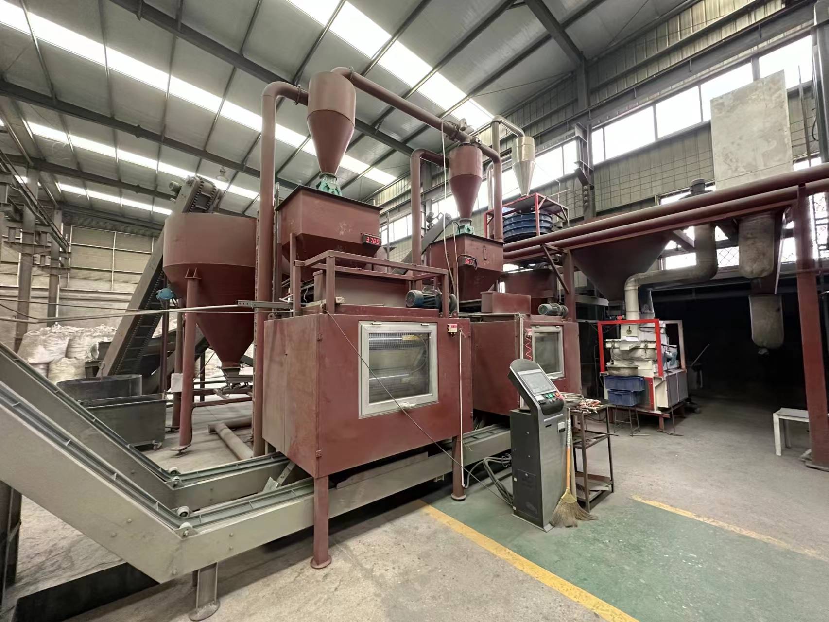 关于牛奶盒分离回收设备的再生与利用——铝塑分离机_塑料_生产_计量