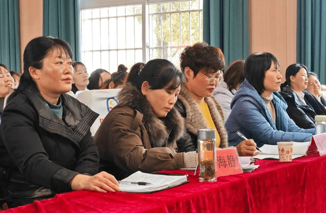 孙萍老师的多文本阅读教学——《一样送别,几多离情》,选择统编教材中