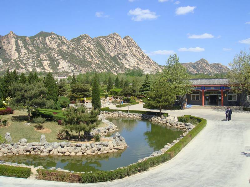 北京海淀长安园公墓位置好不好?墓地环境怎么样?_凤凰岭_台头村_亲人