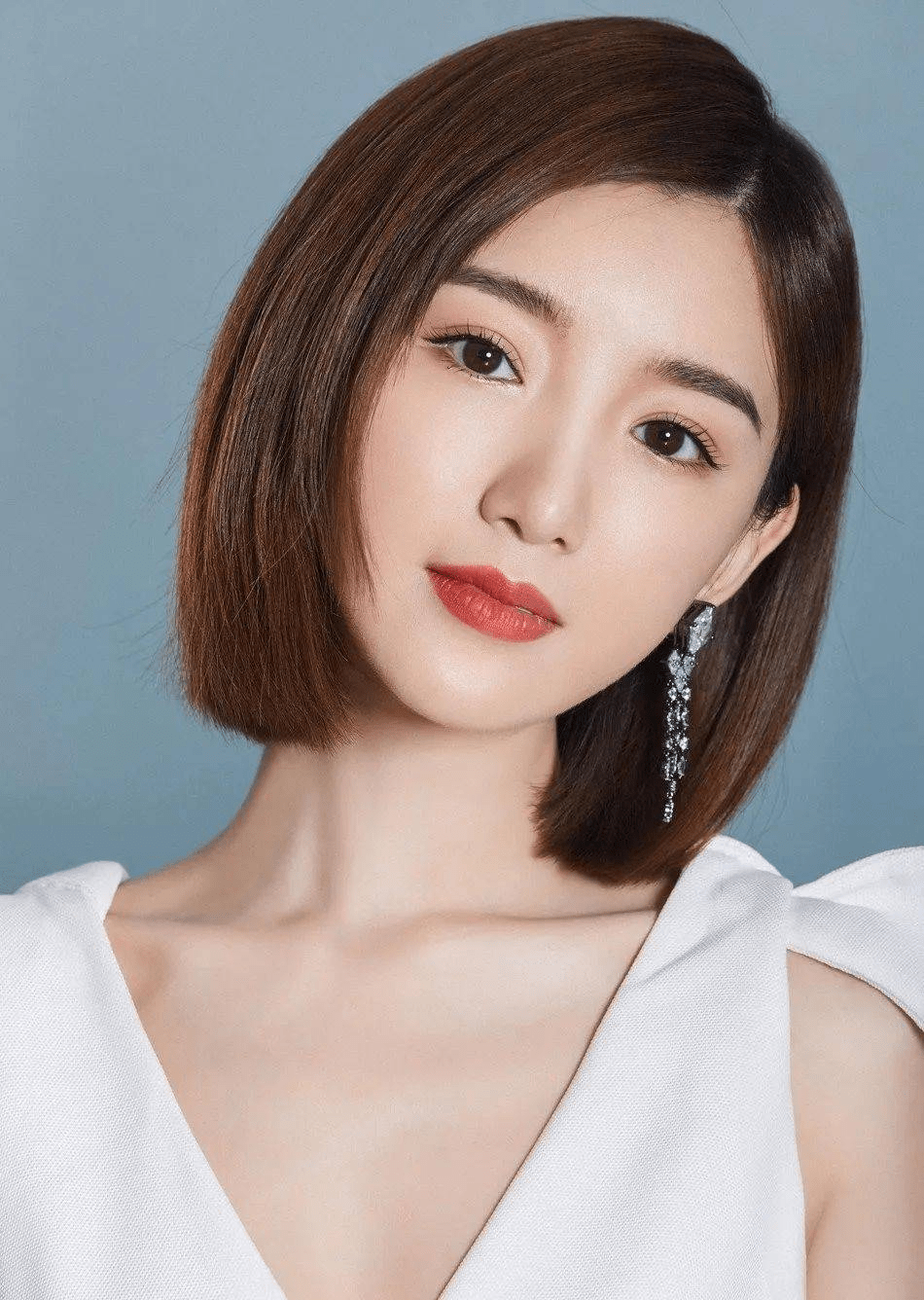 赵丽颖朱一龙二搭?毛晓彤抑郁?_合作_消息_陈牧