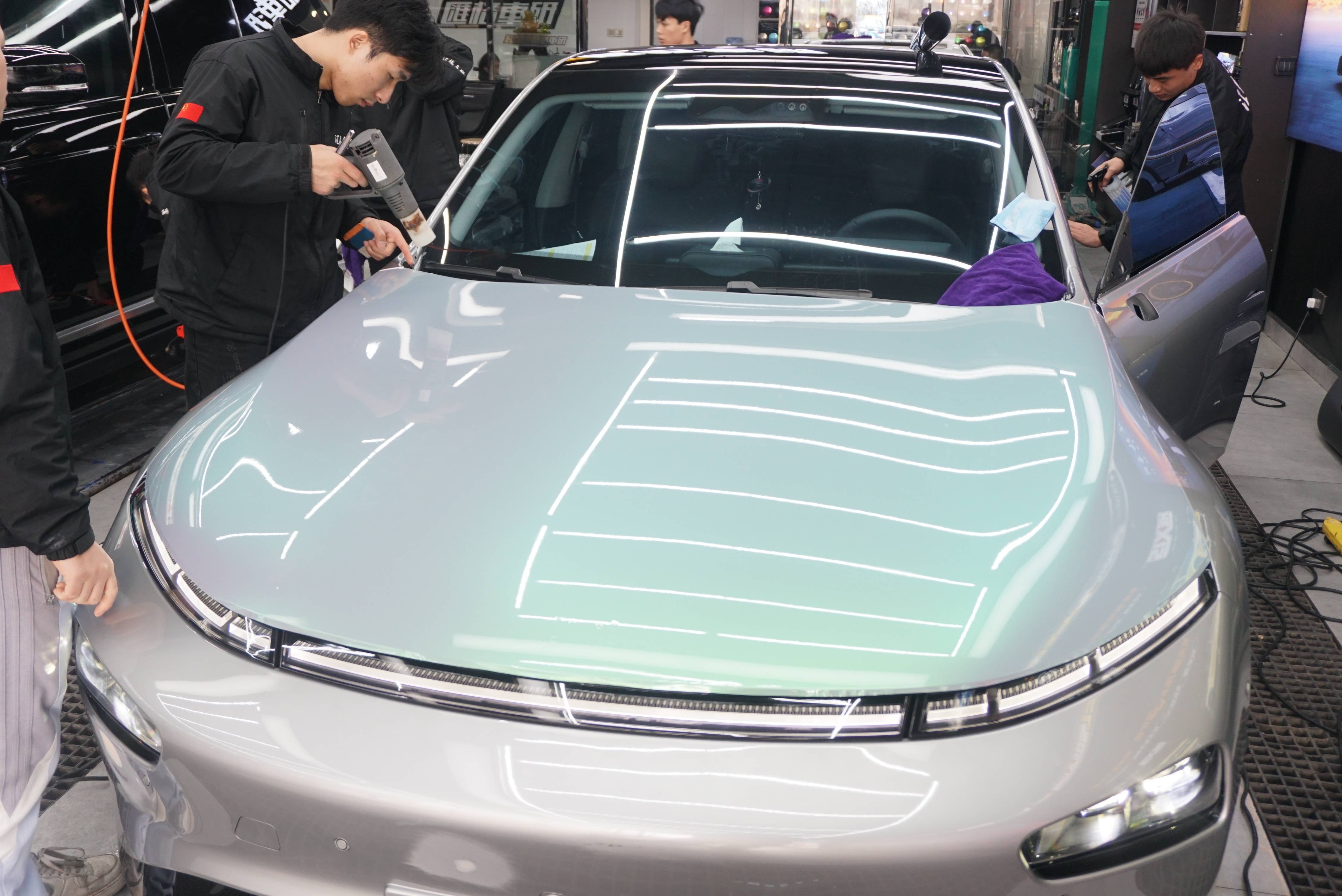 长沙汽车贴膜汇格车研,小鹏p7全车装贴梦幻灰魅绿_搜狐汽车_搜狐网