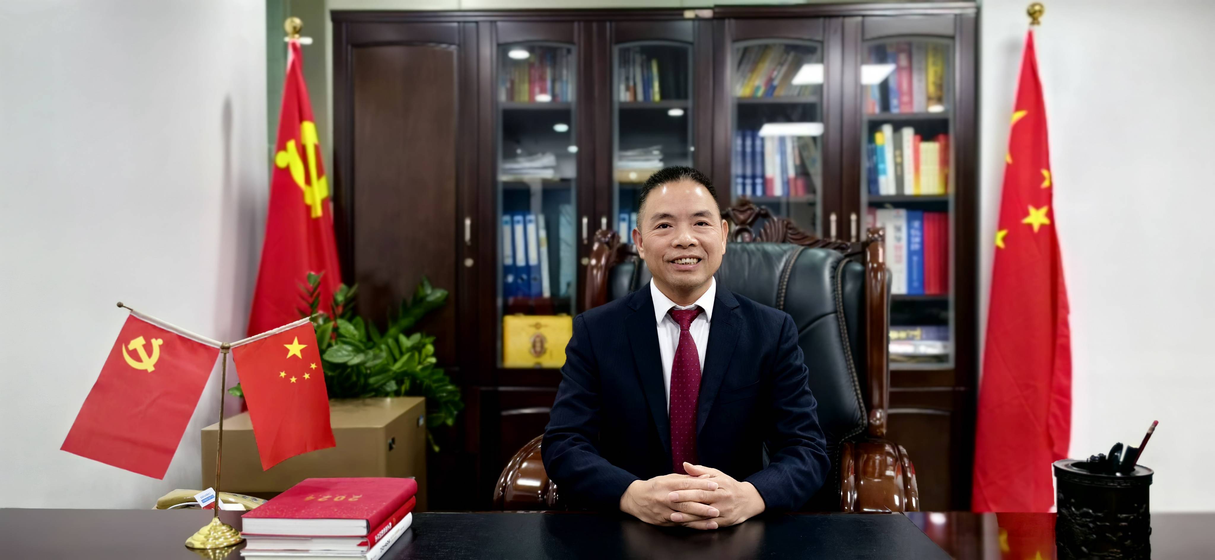 砥砺新征程丨卡联股份董事长张权2024年元旦迎新致辞_合作_进步_公司