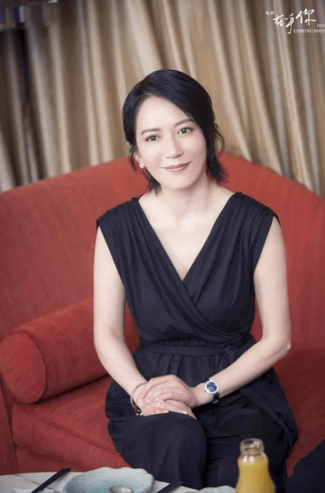 52岁俞飞鸿,身材饱满简直少女感爆棚!_女性_女神_角色