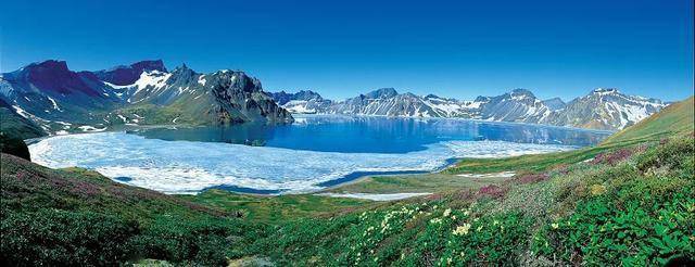 黑水孕育下的千里沃野天池胜境醉美神秘……古松辽湖遗迹壮观绮丽近日