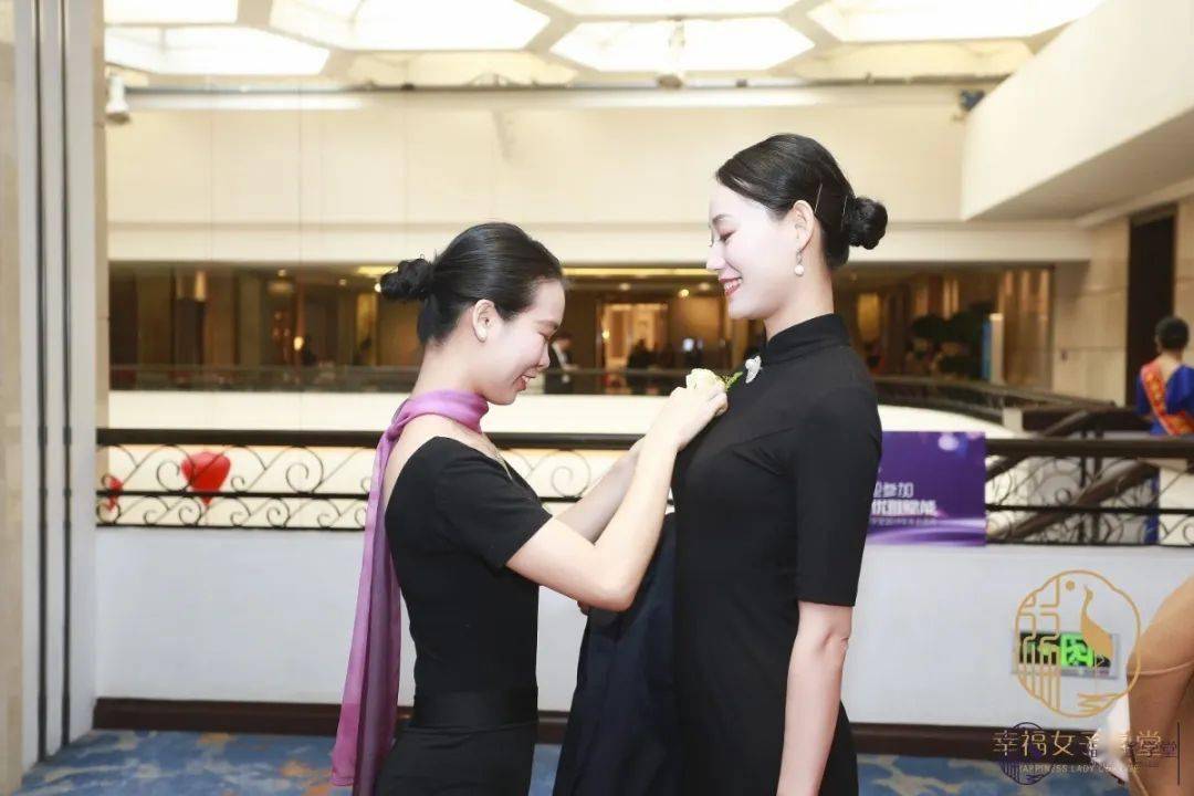 献礼六周年 共展未来 幸福女子学堂会员6月课程表 管理