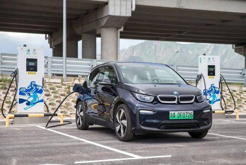 27万根充电桩宝马让电动车没有后顾之忧