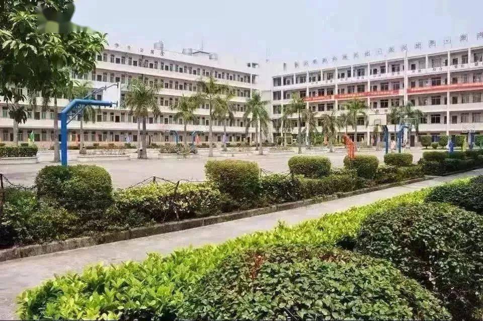 还为您的子女就读而困扰吗这所学校机会留给有准备的