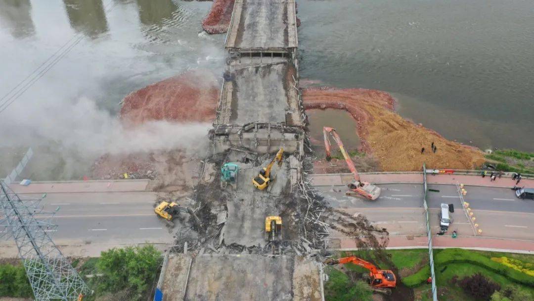 通化市江北大桥重建项目进入桥梁拆除阶段