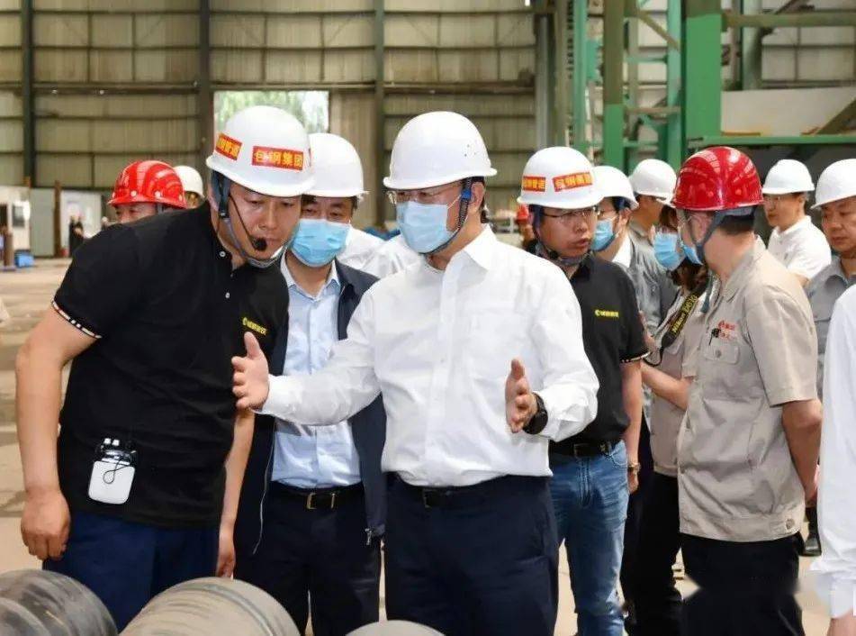 包钢(集团)公司总经理孙国龙,包钢(集团)公司总经理助理兼包钢西创