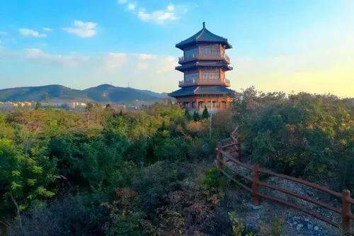 【e家讲述】东山公园:山间楼亭自有品