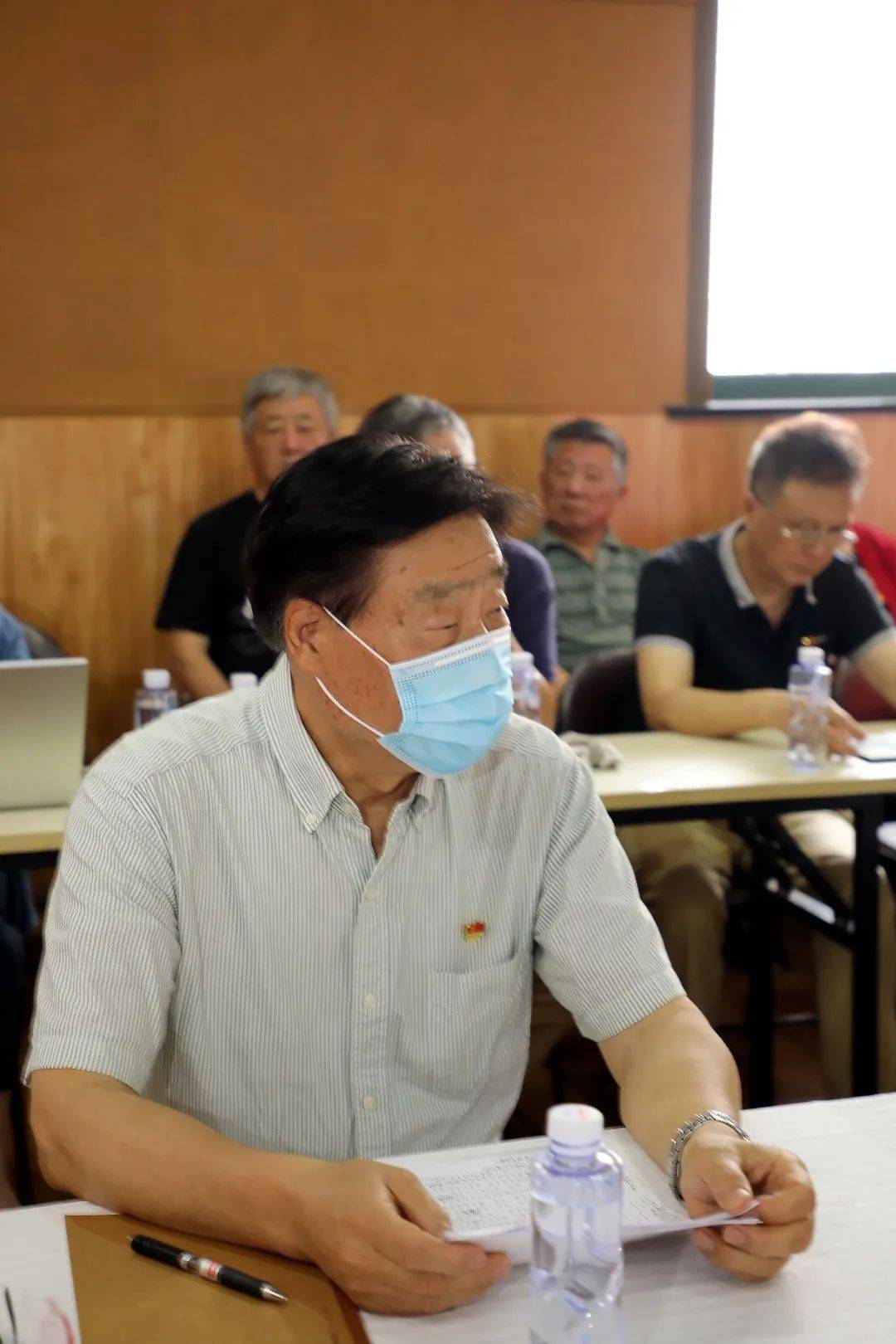 区委常委区委组织部长宋宗德参加新泾镇两代表一委员接待和四史学习