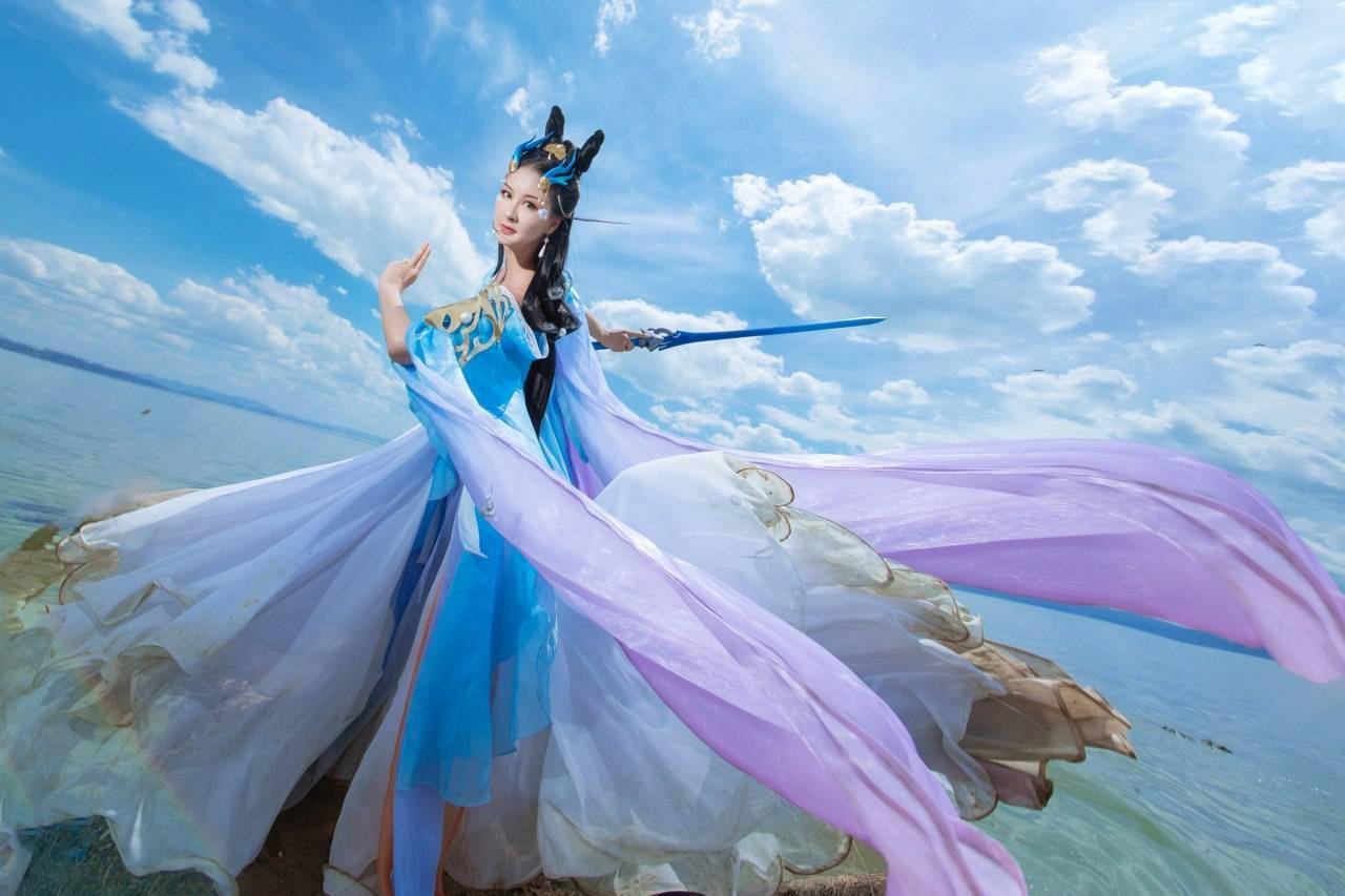 cos正片瑶音天涯明月刀画龙致雨