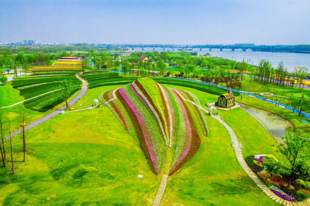新城以"生态"为名,基础环境极佳,被称为扬州的"绿肺"和城市的中央公园