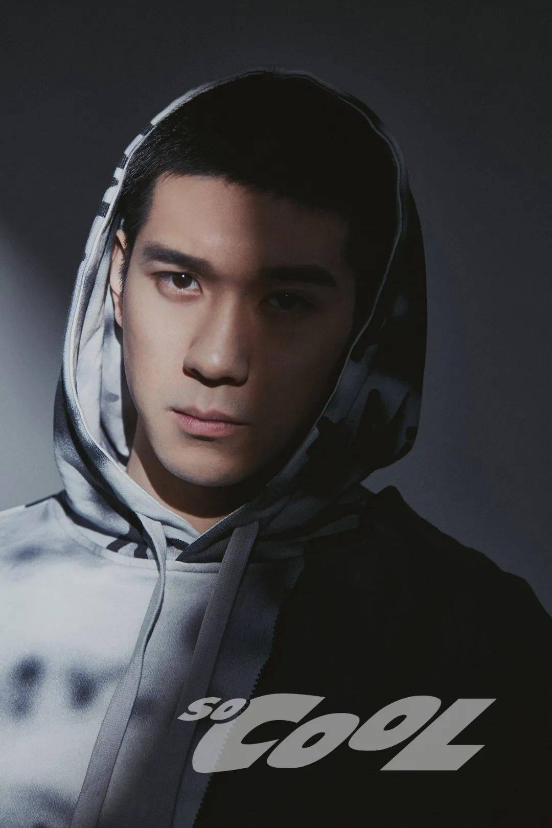 glitter | 傲骨临风 步履未停——周陆啦_角色