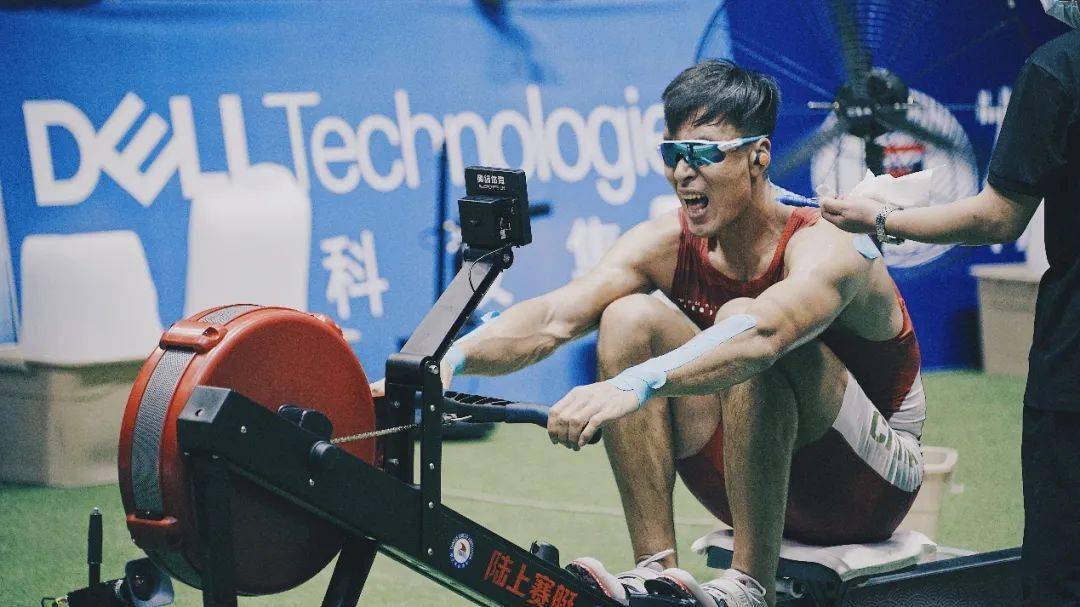 据悉,在本次陆上赛艇极限挑战赛暨奥运选拔赛中,中国赛艇领军人张亮在