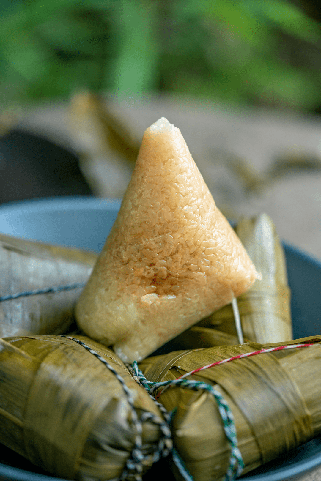 30年灵魂粽子摊 这个城市最后的烟火气