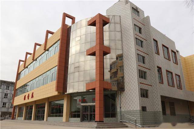 陕西师范大学平凉实验中学2020年招生方案_办学