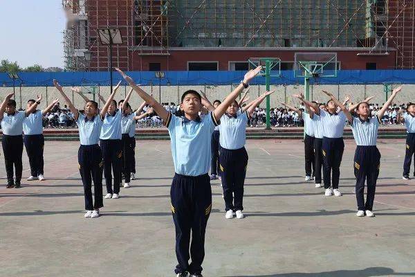 淄博高新区实验中学初一级部举行广播操比赛
