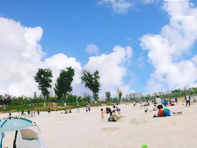 咸阳沣河金湾沙滩公园图片