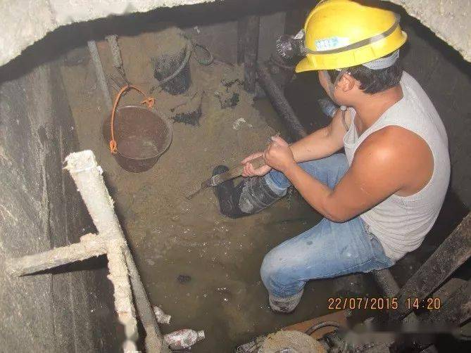 夏季施工的地下室潮湿结露问题如何解决