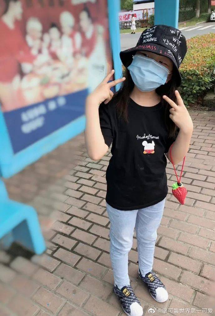 【最新】五年级小女孩坠楼身亡,涉事教师承认之前曾掌掴