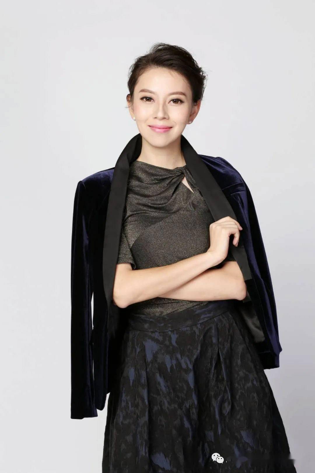 广东广播电视台主持人:央金敬请关注广东卫视《从农场到餐桌》一起