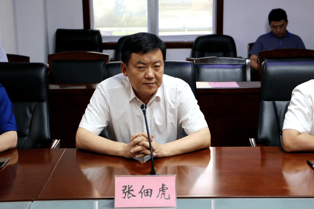 临沂市融资担保集团与莒南县人民政府战略合作协议签约仪式举行