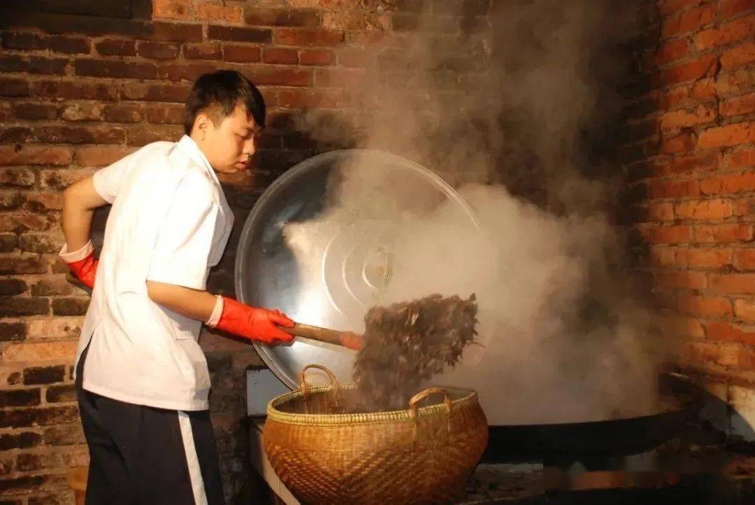 非遗展示非遗传承健康生活国家级非物质文化遗产名录傣医药睡药疗法