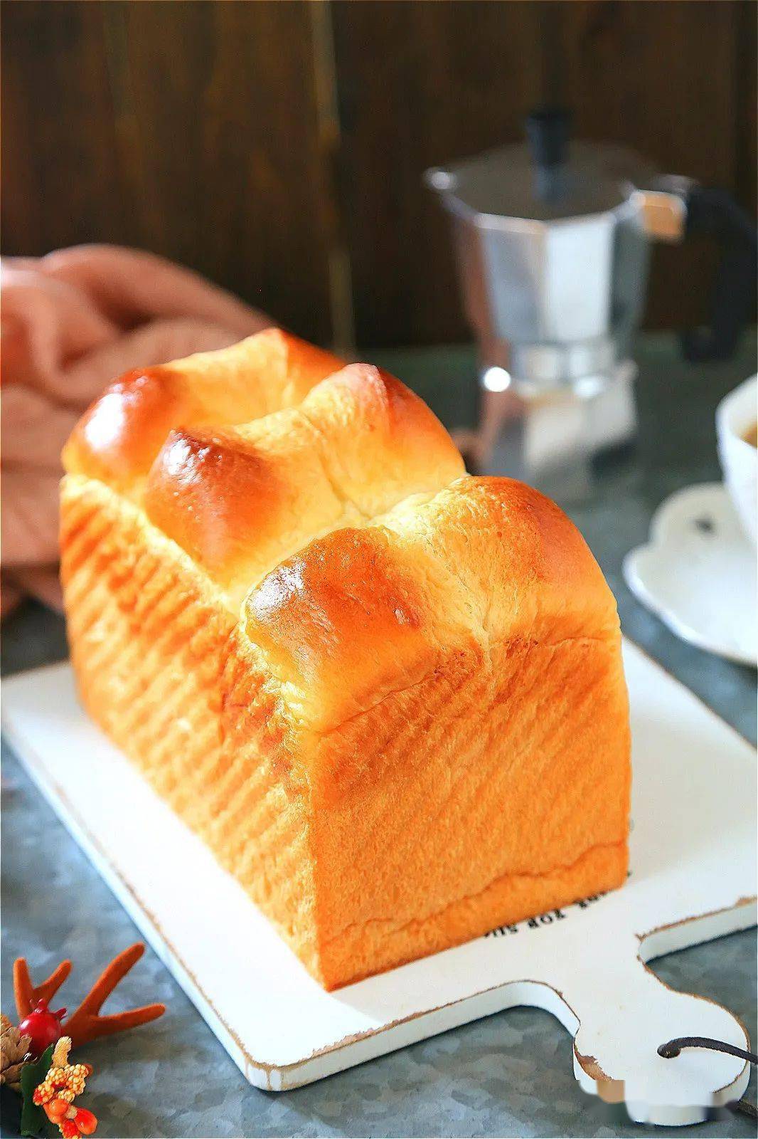 无需两次擀卷节省时间又松软的皇后吐司来啦!_手机搜狐网