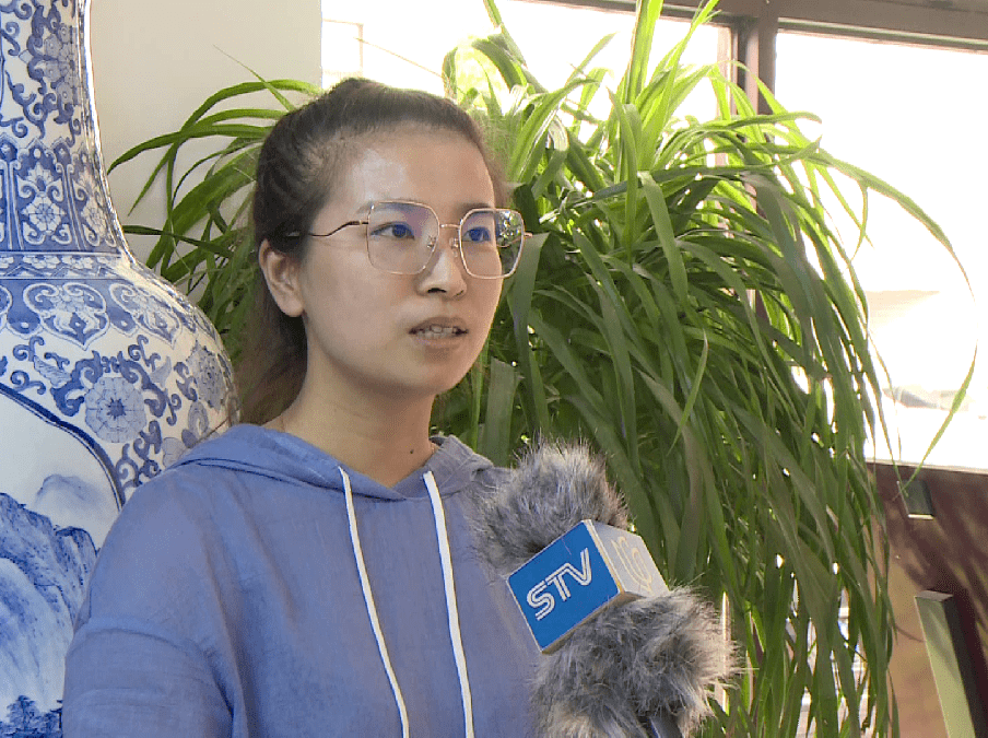 "入党积极分子胡婧懿:"人无精神不立,国无精神不强.我觉得