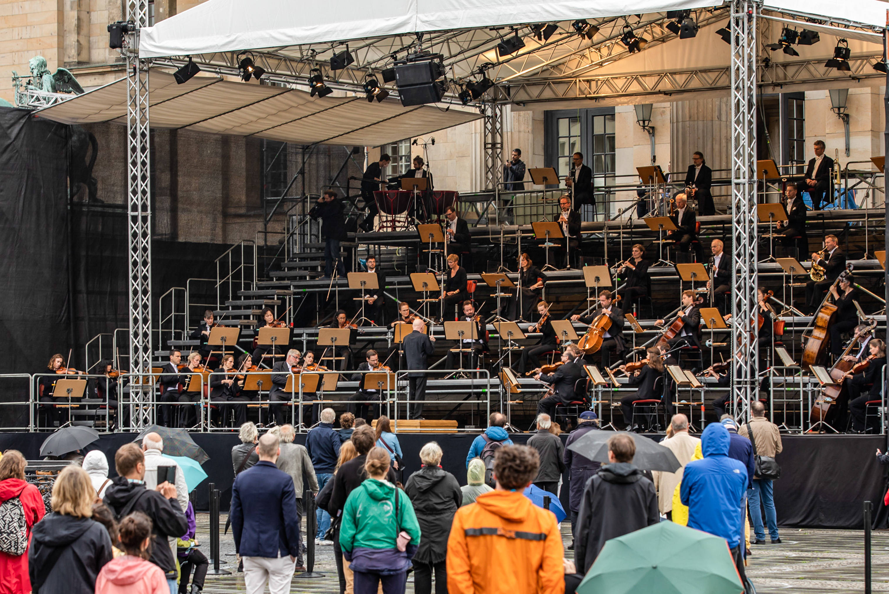 德国柏林举办露天音乐会